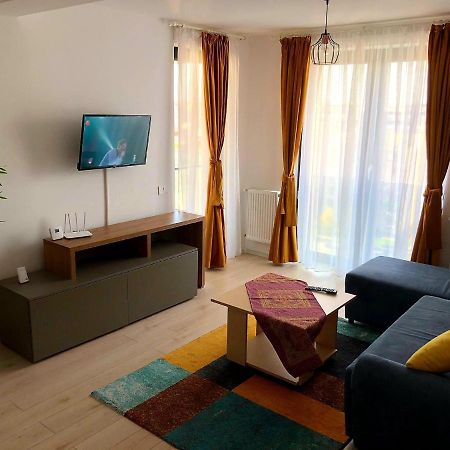 בראשוב Jolie Apartments מראה חיצוני תמונה