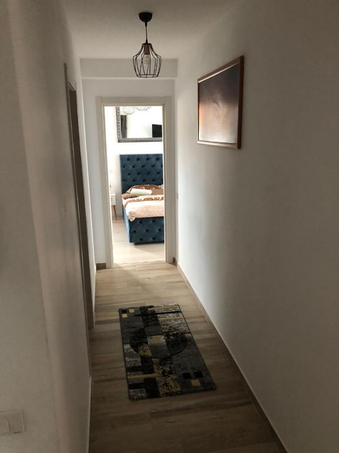 בראשוב Jolie Apartments מראה חיצוני תמונה